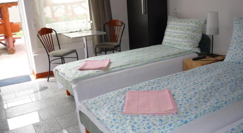 Morafeszek Vendeghaz Hotel Morahalom Room photo